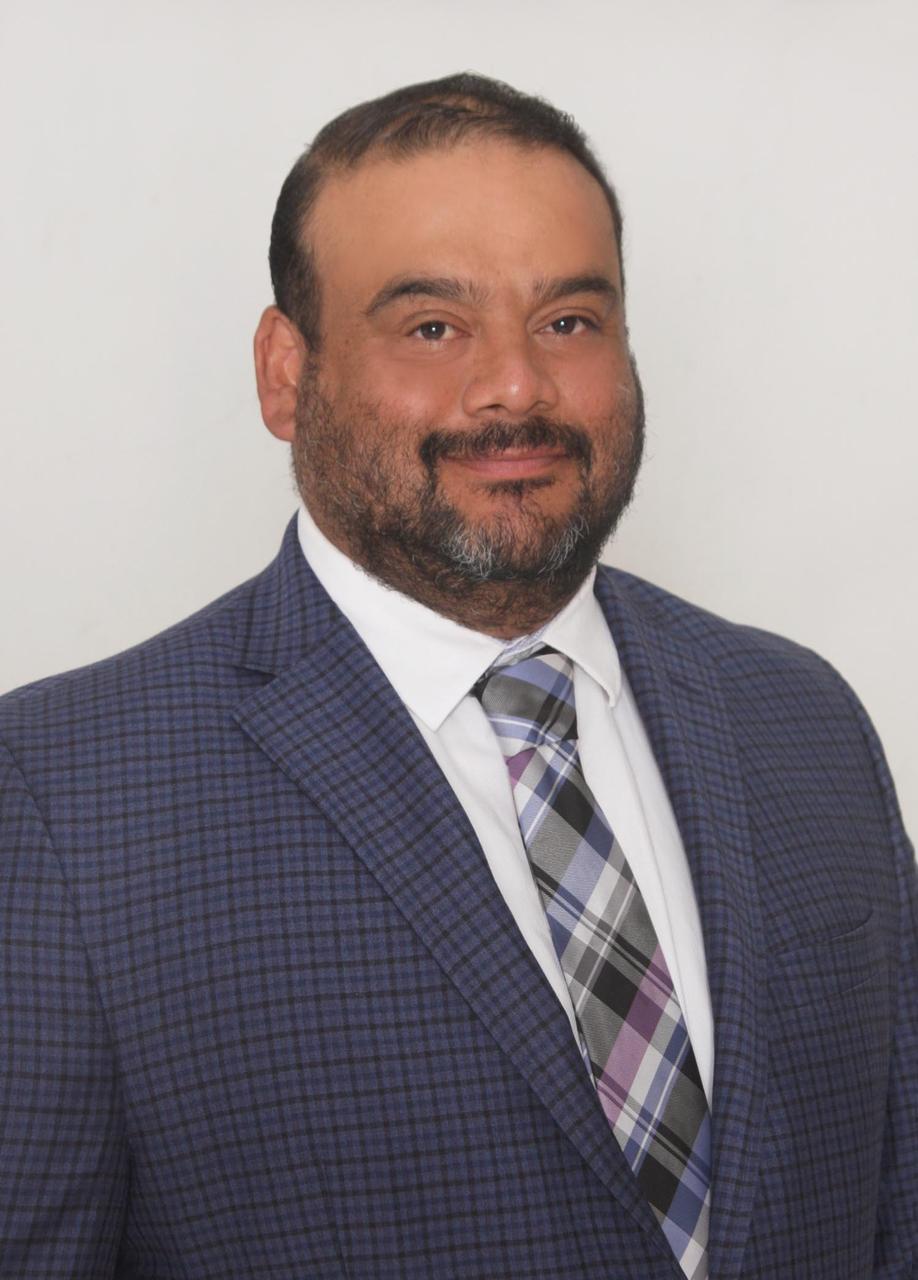 Dr. Ricardo Gómez Espinosa